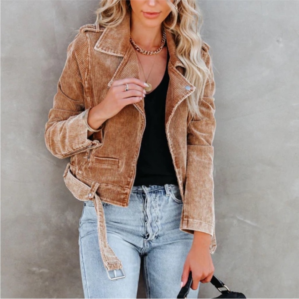VICI women’s corduroy tan Moto jacket medium nwot